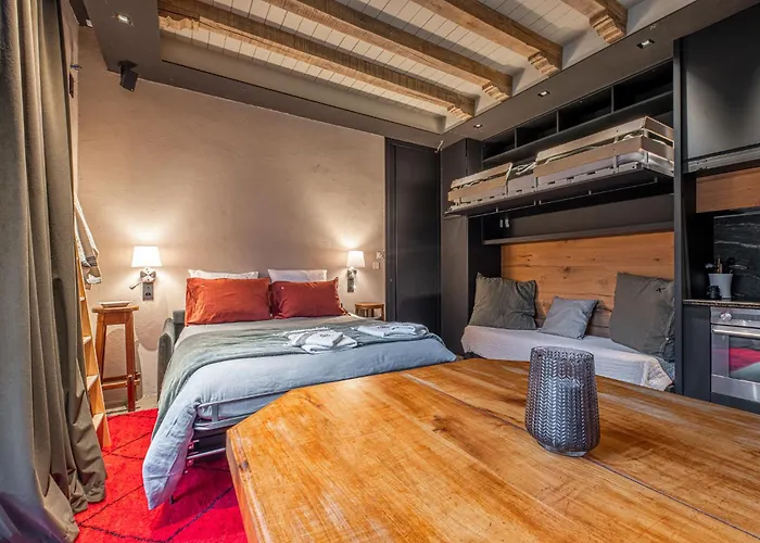 La Petite Ecurie - 5 Etoiles- Saint-Malo